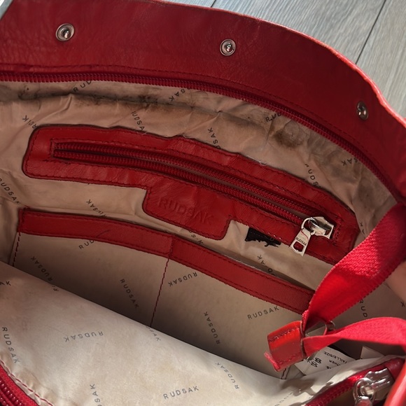 🎉🎉RUDSAK Leather Red Tote Bag - Picture 8 of 13